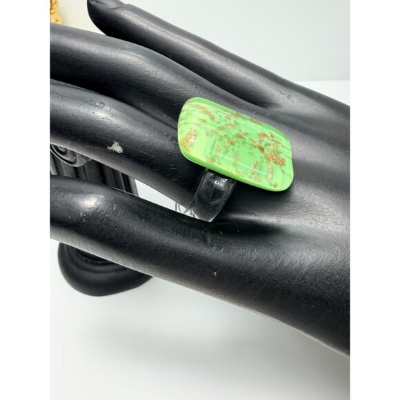 Murano Glass Ring Green Gold Flecks Rectangular Statement Ring Size 8 Pretty - Picture 1 of 10